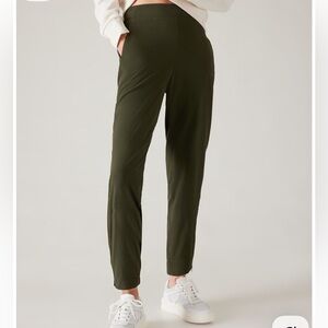 Brooklyn Heights High Rise Jogger - Aspen Olive 0
